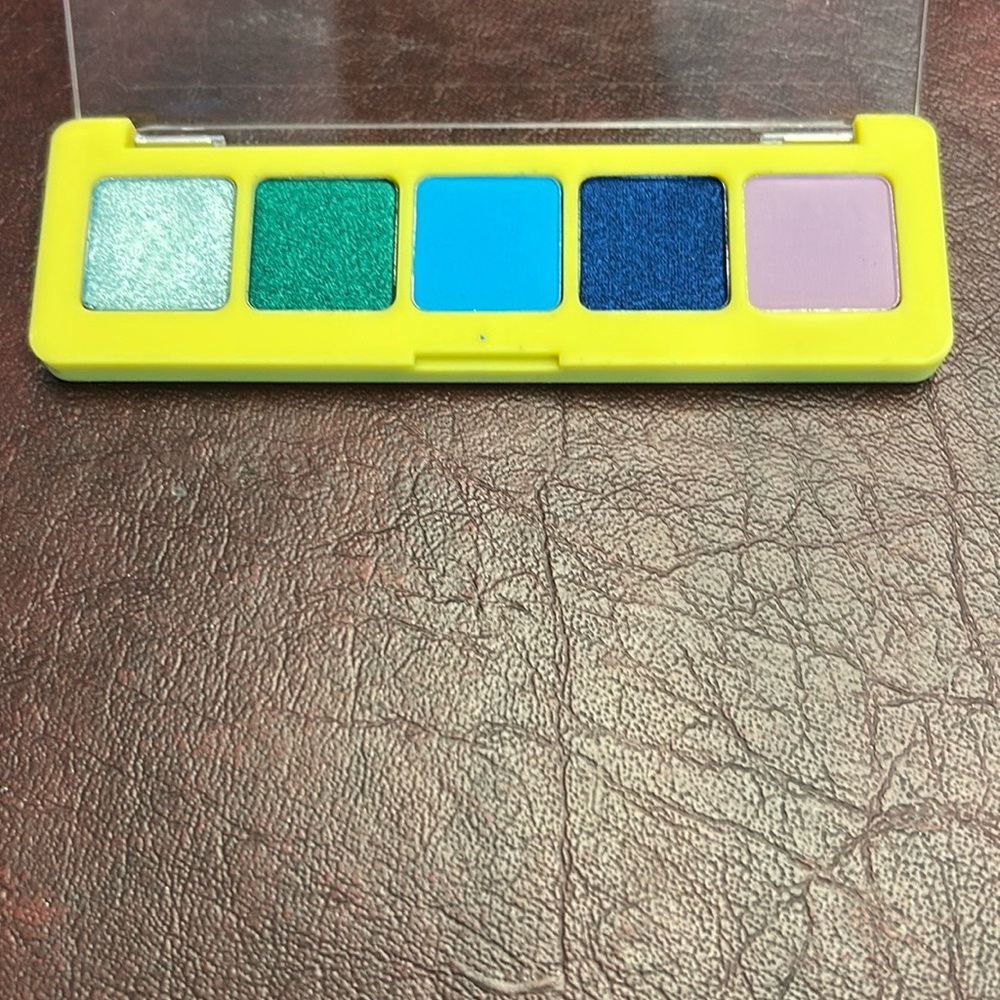Natasha Denona mini  Eyeshadow Palette with Yellow Case